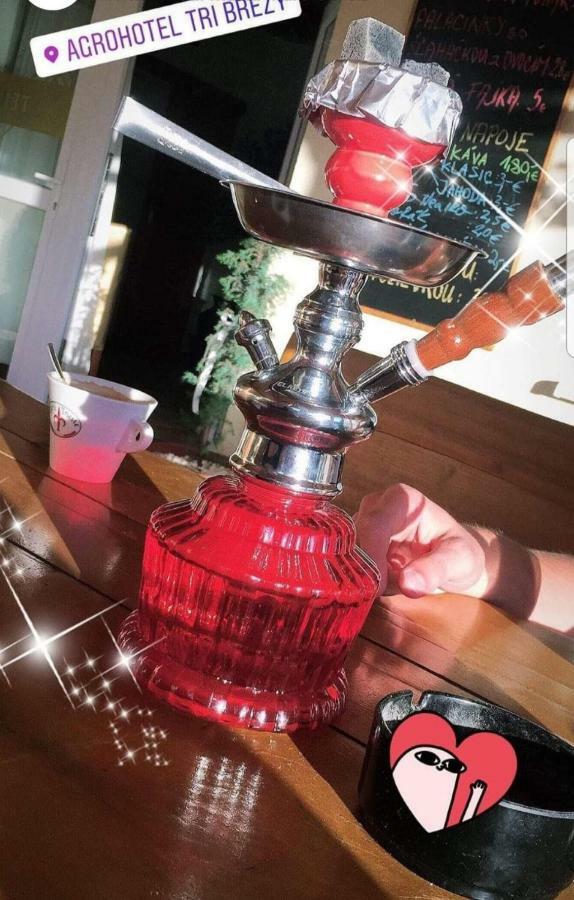 Agrohotel Tri Brezy Hrustin Esterno foto